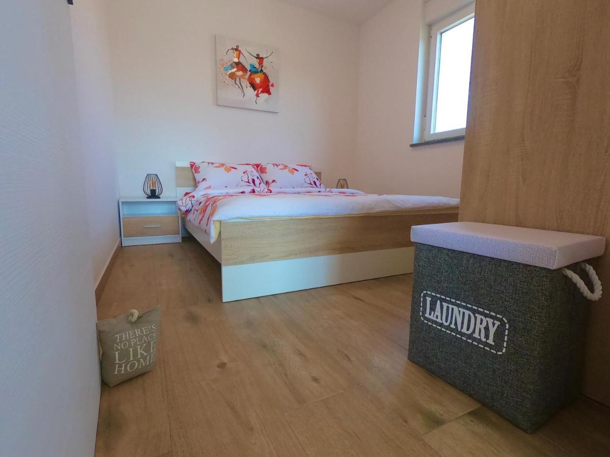 Apartment Libero Vodice Exterior photo