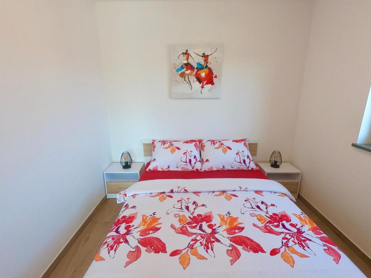 Apartment Libero Vodice Exterior photo